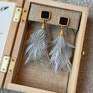 Chic Black and White Feather Earrings with Gold Accents